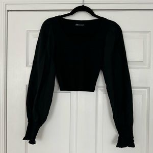 Zara black ribbed crop top with voluminous sleeve